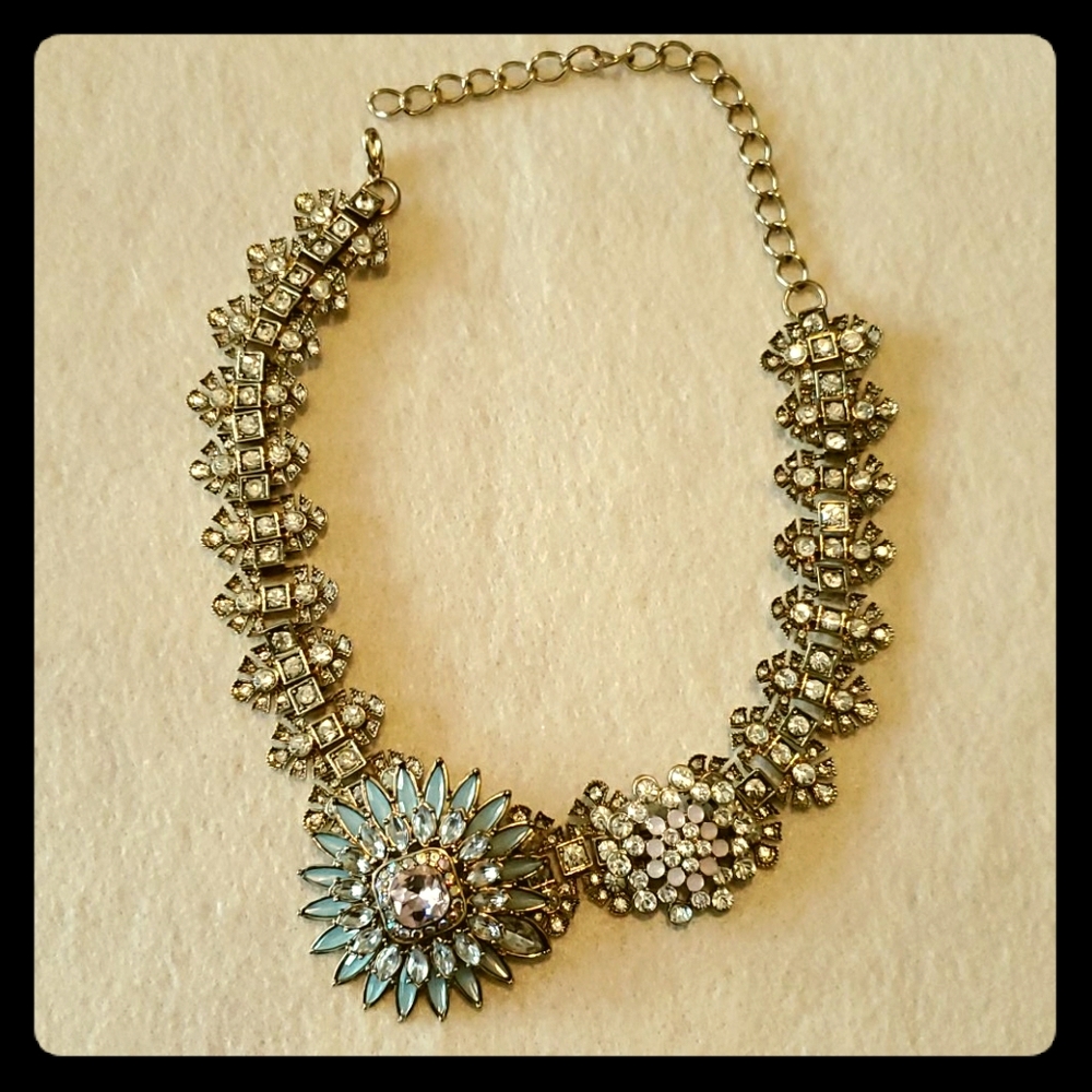 Banana Republic necklace